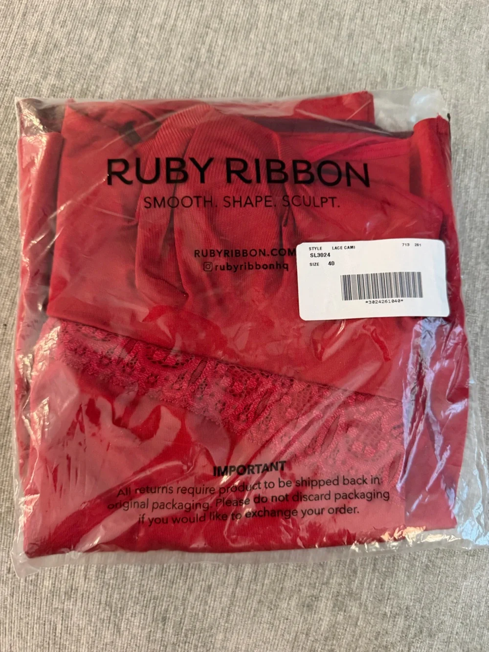 Red Lace-Trim Women's Ruby Ribbon compression